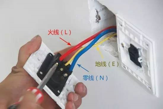 北京別墅弱電系統(tǒng)中智能家居的電路與開關(guān)插座如何布置？凱源恒潤北京監(jiān)控安裝工程公司